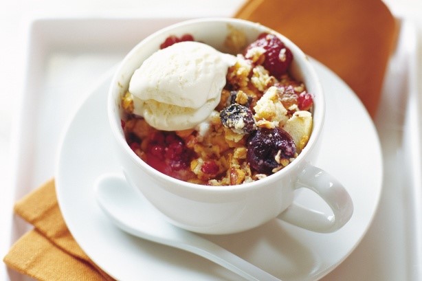 Australian Pear And Berry Crumble Recipe 2 Dessert