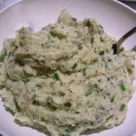 British Mashed Potatoes with Fresh Herbs Appetizer