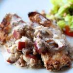 Chicken Breasts with Walnuts and Apples recipe