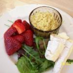 Australian Salad of Lettuce and Strawberries with Brie Cheese Dessert
