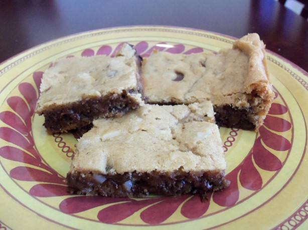 American Ghirardelli Chocolate Chip Cookie Bar Dessert