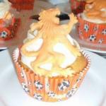 American Orange Lion Cupcakes Dessert