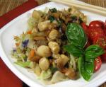 American Stirfried Scallops With Fresh Basil Appetizer