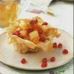 Canadian Koszyczki with Fruit Dinner