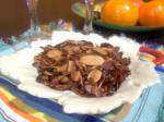 American Almonds great Appetizer With Drinks Breakfast