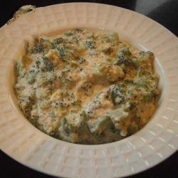 American Broccoli Creamy with Quinoa Appetizer