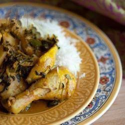 American Tajine of Chicken with Pears Acaramelizadas Appetizer