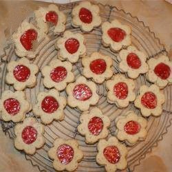 Canadian Brittle Cookies from Strawberry Jam Dessert