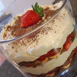 Italian Tiramisu with Strawberries Dessert