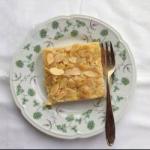 British Easier Almond Cake cup Cake Dessert