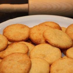 American Parmesan Pastrycrackers for Drinks Appetizer