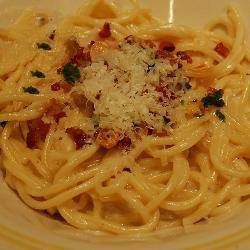 American Spaghetti with Knoblauchsahnesosize Appetizer