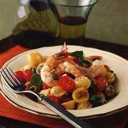 Arabic Pasta with Prawns and Cherry Tomatoes Dinner