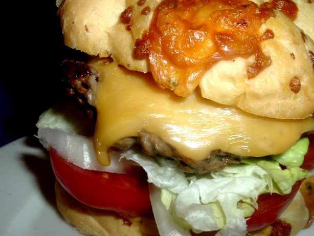 American Hot n Spicy Cheeseburgers Appetizer