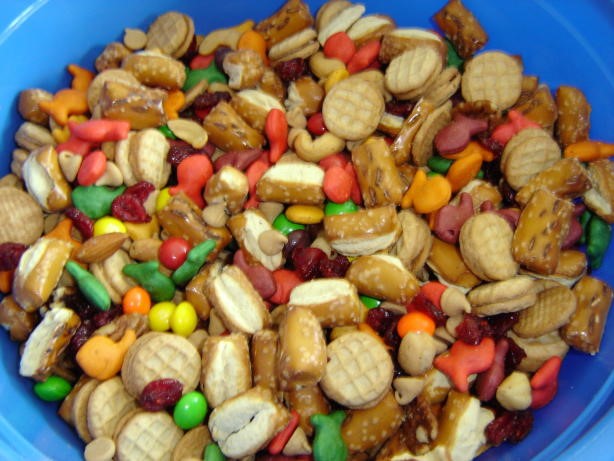 American Kiddos Favorite Trail Mix Dessert