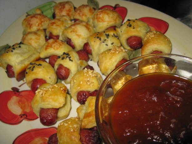 British Pigs in a Blanket With Curried ketchup Appetizer