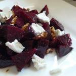 American Salad Beet Goat Cheese and Walnuts Dinner