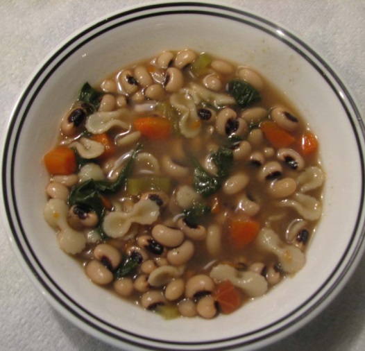 Canadian Black Eye Bean and Pasta Soup Soup