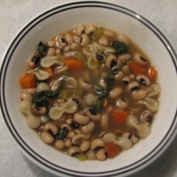 Canadian Black Eye Bean and Pasta Soup Soup