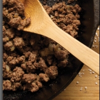 Russian Garlic Browned Ground Meat Appetizer