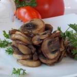 American Sautd Mushrooms with Garlic and Parsley Appetizer