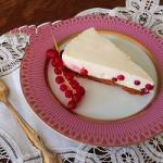 American Cheesecake with Goat Cheese and to the Currants Dessert