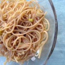 American Spaghetti Leek Salad Appetizer