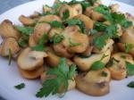 American Sauteed Mushrooms With Red Wine Appetizer