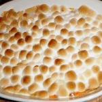 American Gratin of Sweet Potatoes with Marshmallows Dessert