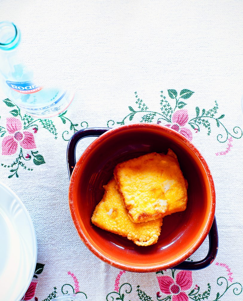 Italian Fried Cheese fromaggio Fritto Appetizer