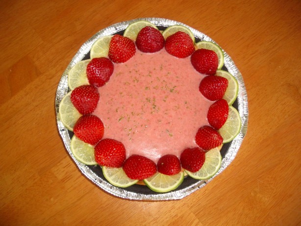 American Key Lime Cheesecake With Strawberry Butter Sauce Dessert