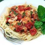 American Spaghetti with Chicken and Basil Appetizer