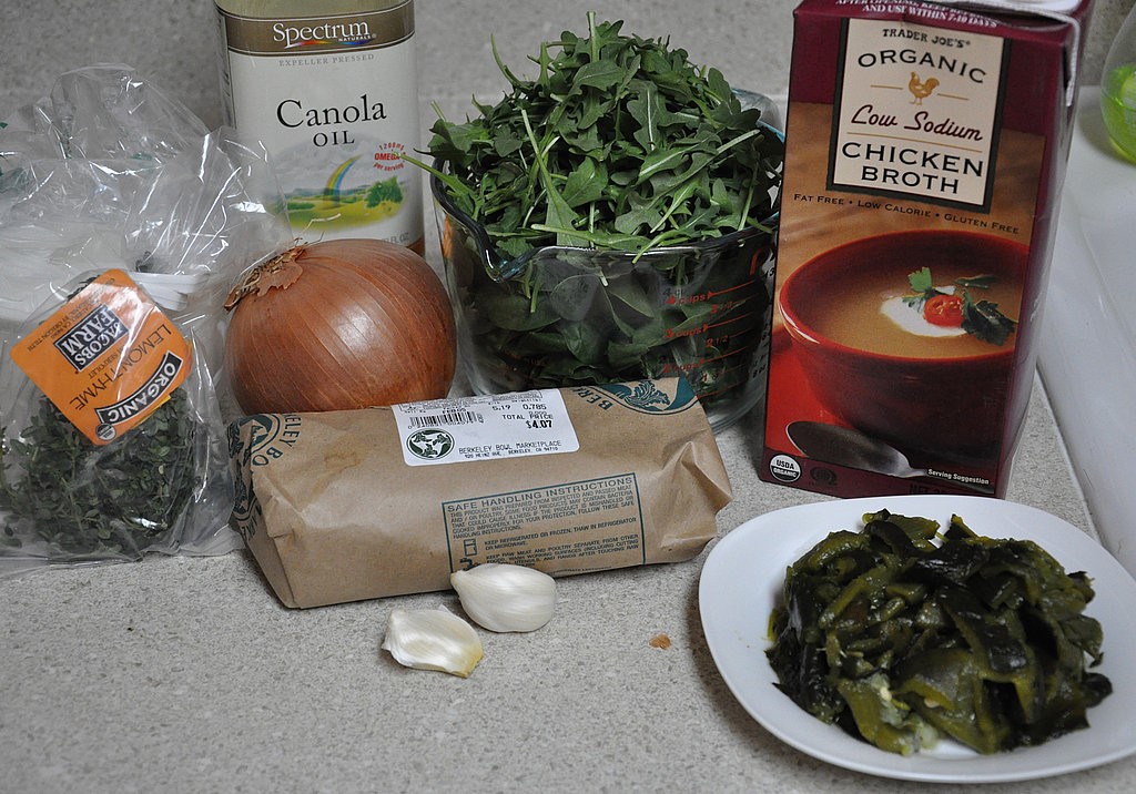 American Creamy Chicken and Greens With Roasted Poblano Drink