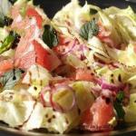 Canadian Autumn Salad with Grejfrutem and Nuts Appetizer