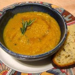 American Soup from the Pumpkin and Apple with Rosemary Appetizer