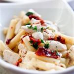 Italian Chicken and Sundried Tomato Penne Appetizer