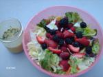American Mixed Greens and Fruit Salad Appetizer