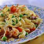 American Pasta with Bacon and Peas Recipe Appetizer