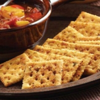 Canadian Spicy Chili Crackers Appetizer