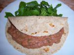 American Extra Spicy Refried Beans with Lettuce Tomato and Lime Dinner