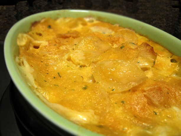 American Cheesy Scalloped Potatoes 14 Dinner