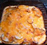 American Easy and Delicious Scalloped Potatoes Appetizer
