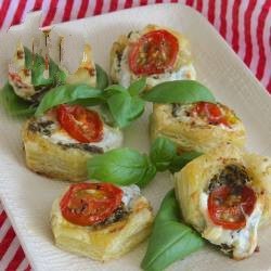 American Tomato and Mozzarella Puff Pastry Bites Dinner