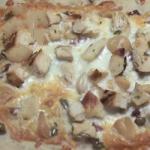 American White Pizza with Roasted Garlic and Green Olives Recipe Appetizer