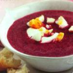 American Spicy Beetroot Soup with Apple Dessert