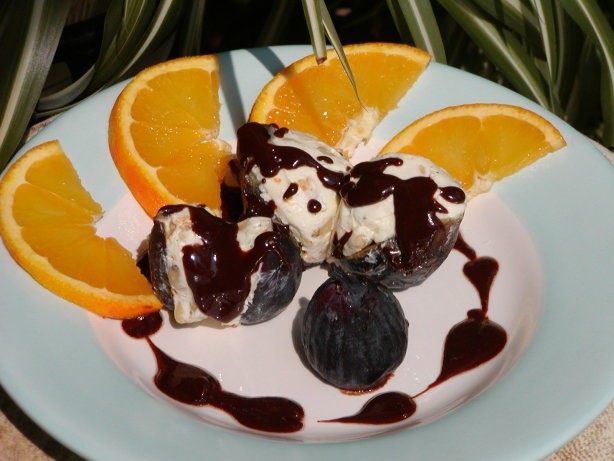 American Stuffed Figs Drizzled With Chocolate Dessert