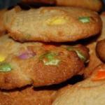 Australian Cookies with Smarties Dessert