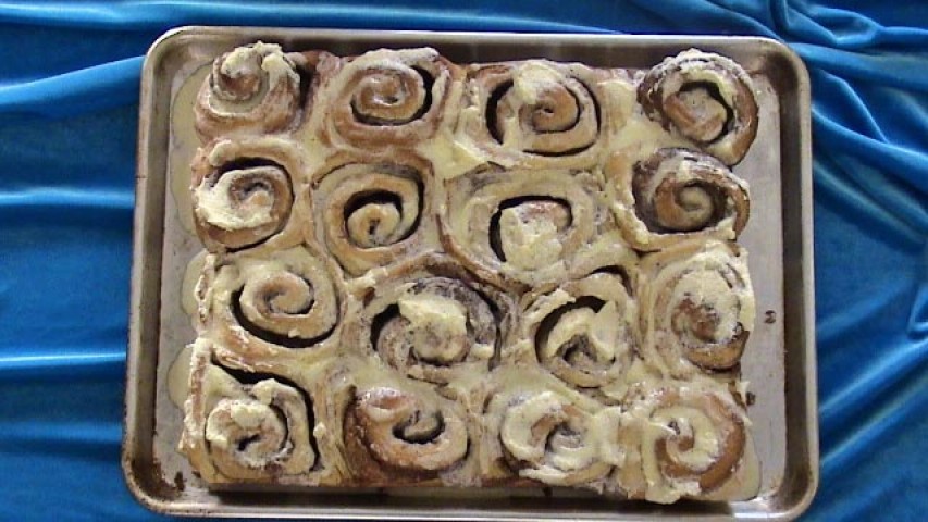 Canadian Cinnabon Cinnamon Rolls Using A Bread Machine Dessert