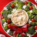 Indian Vegetable Wreath with Dip Dinner