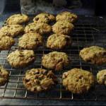 Chocolate Chip-oatmeal Cookies recipe